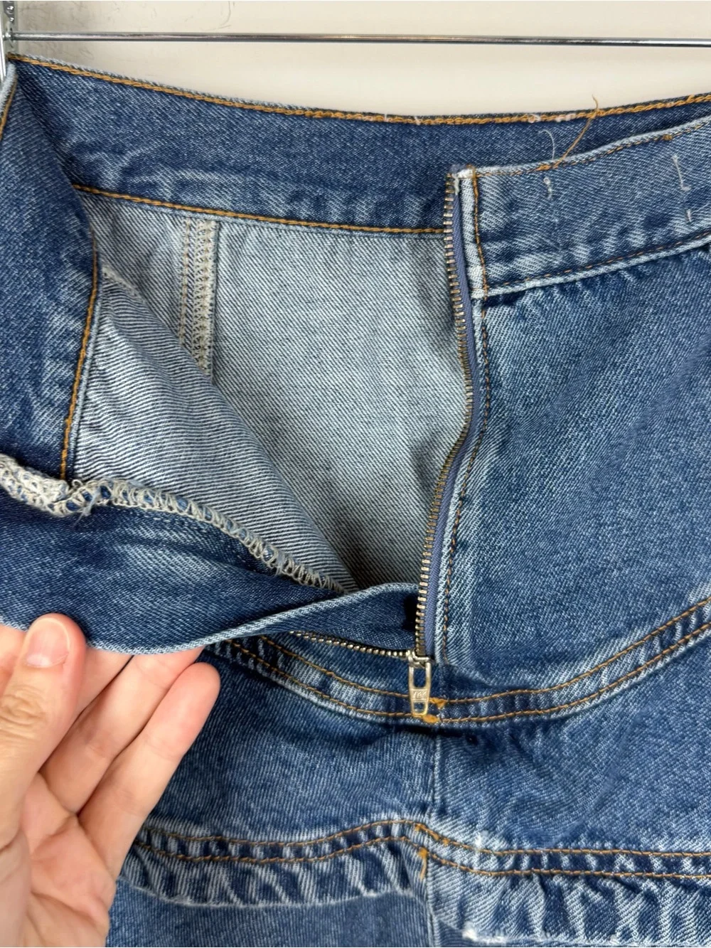 Pilcro Anthropology Yoked Ruffle Mini Denim Blue Jean Western Skirt Size 6